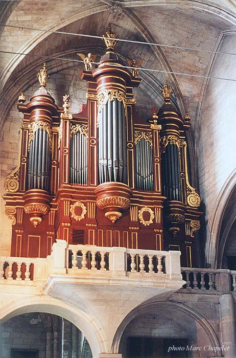 Buffet Louis XIV de l'orgue de l'église Ste-Marthe de Tarascon